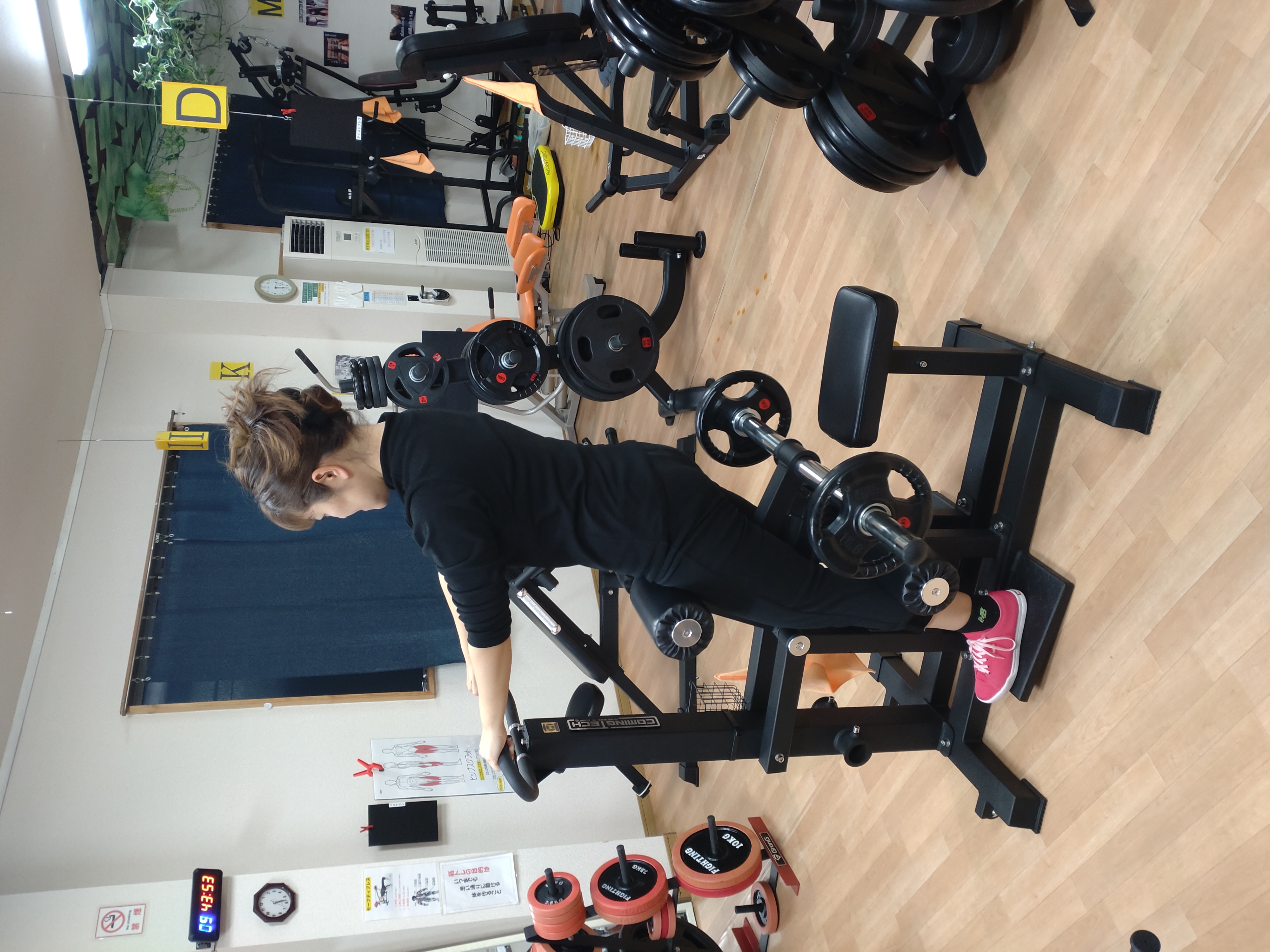 �t�@�[�X�g�X�e�[�W